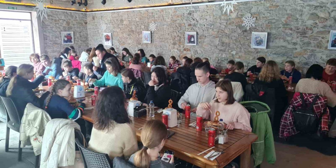 Ukraynalı öğrenciler Bodrum’a geldi