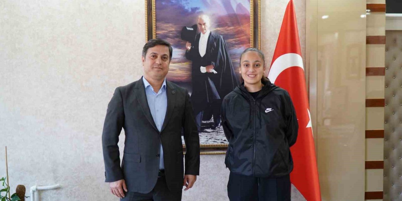 Manisalı Yağmur, U15 Milli Takımı’na seçildi