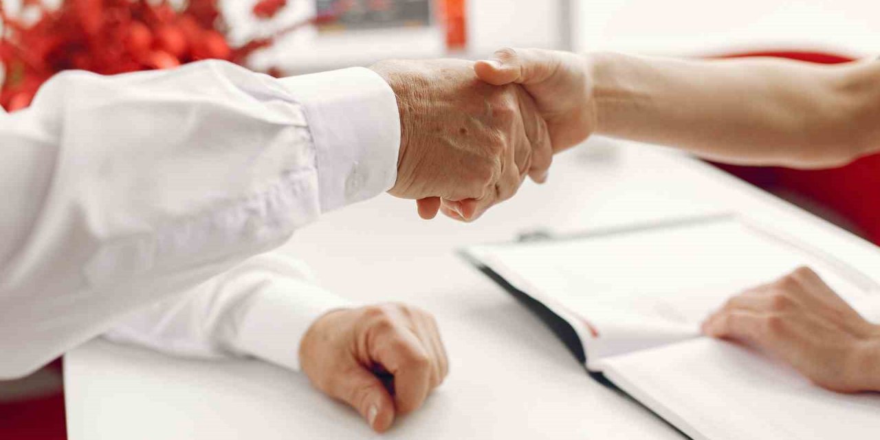 Cerrahi Hastanesi’nden Bozkurt çıkarması