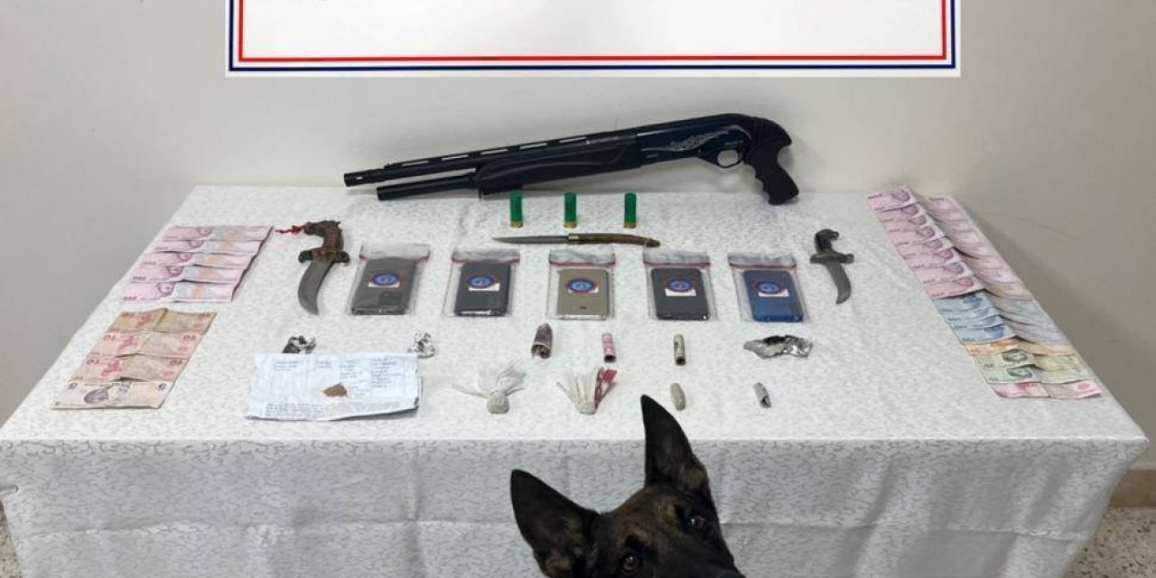Jandarma iki ilçede zehir tacirlerine operasyon düzenlendi: 7 gözaltı