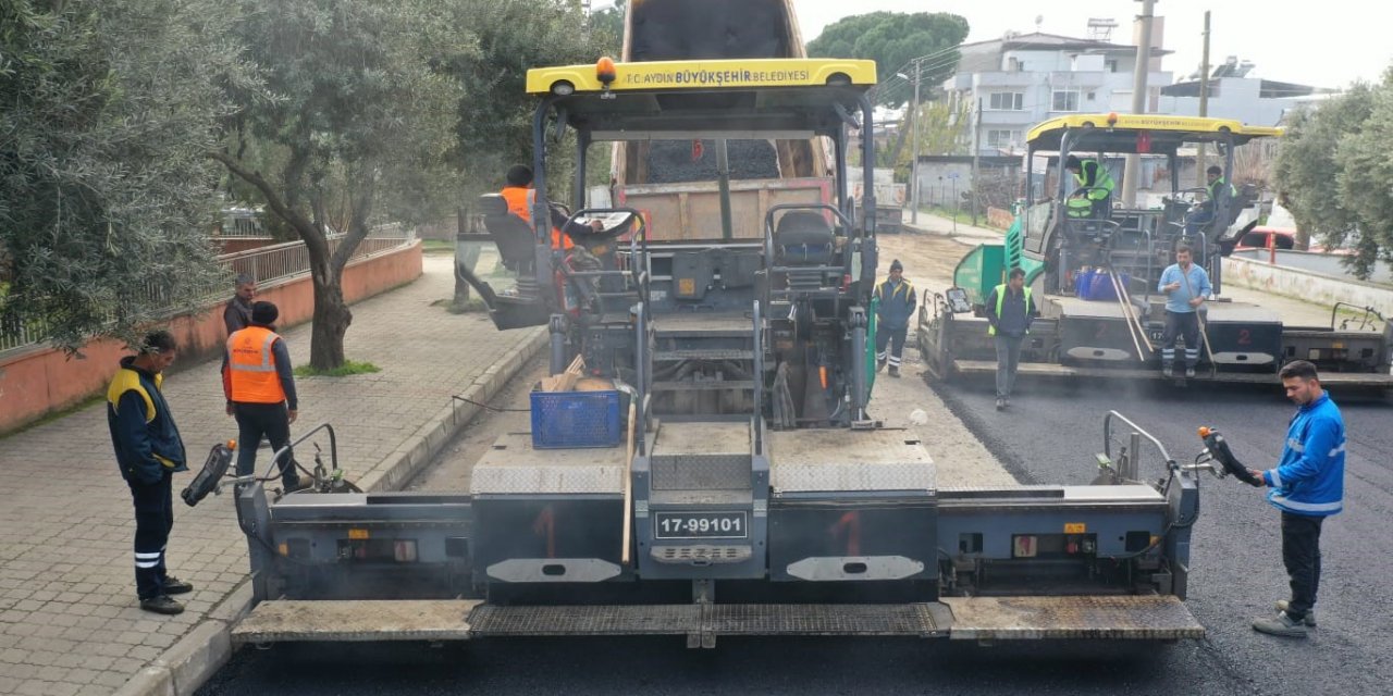 Aydın Büyükşehir Belediyesi’nden 21 noktada yol çalışması