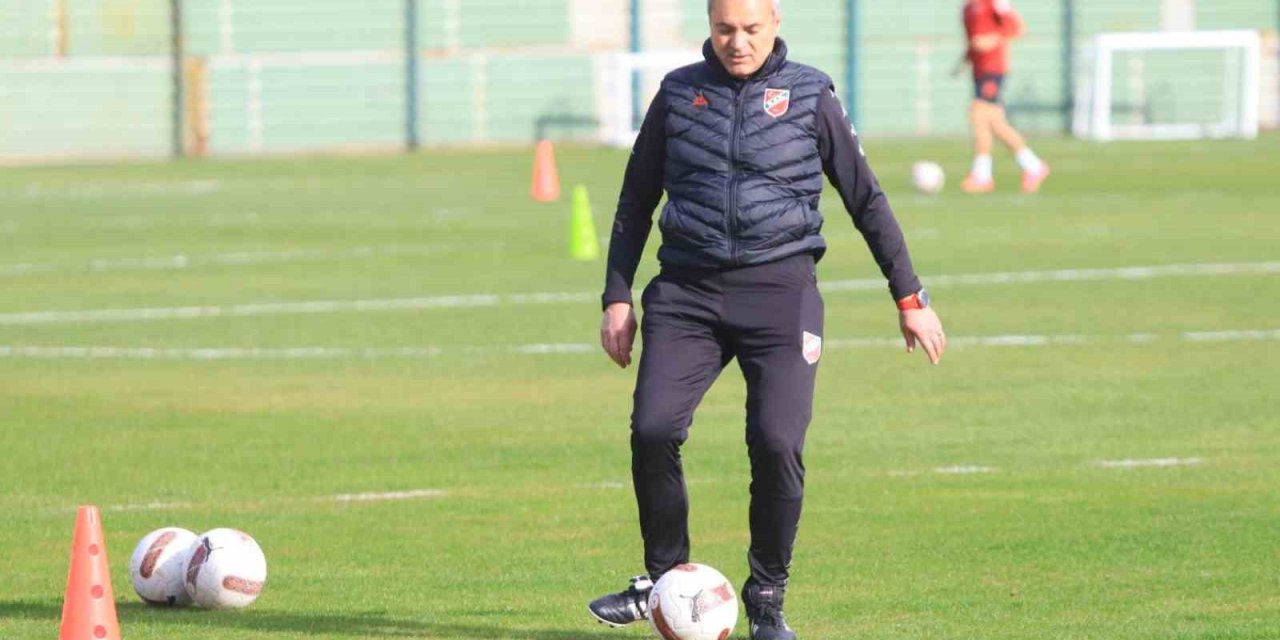 Erkan Sözeri: “Mücadeleci bir takım izleteceğiz”