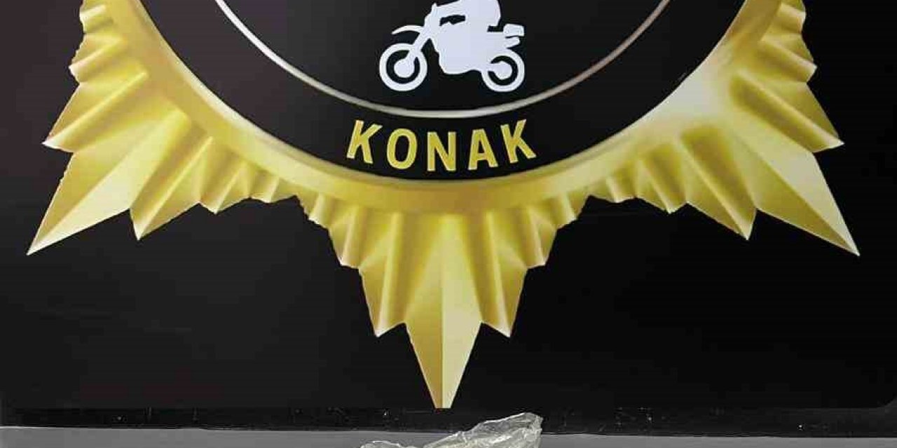 Konak polisinden zehir tacirlerine baskın: 4 gözaltı