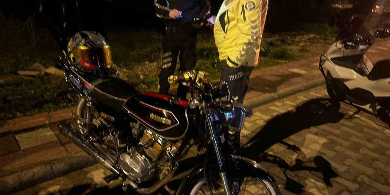 Gece kartalları Milas’ta huzuru bozan motosiklet sürücüsünü yakaladı