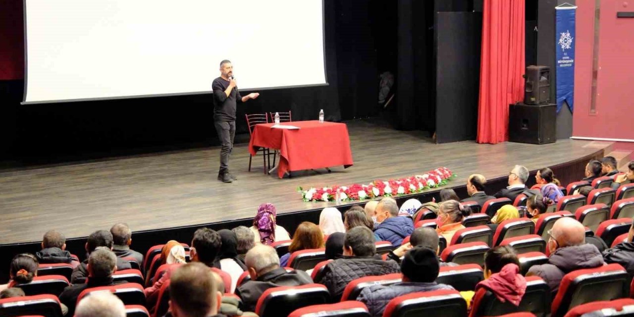 Görme engelliler sinema filminde buluştu