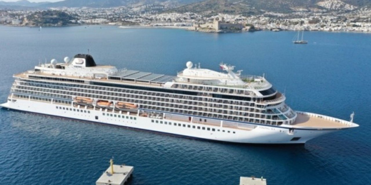 Kuşadası’nda kruvaziyer seferine hava muhalefeti engeli