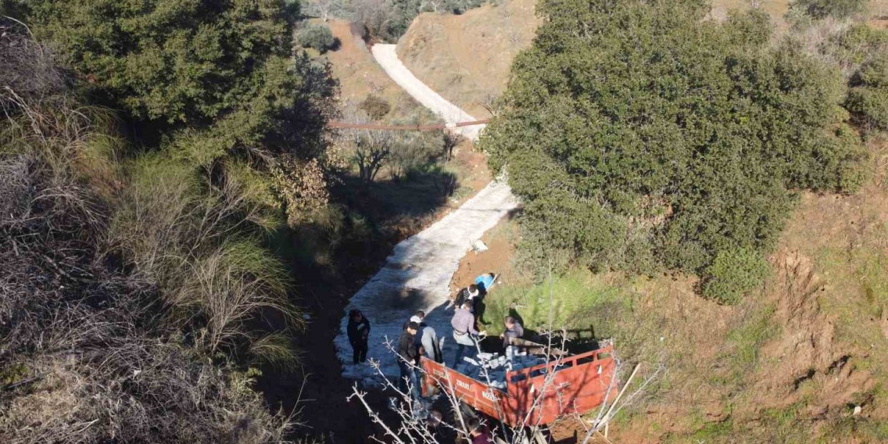 Nazilli Belediyesi kırsal mahallelerdeki çalışmalarını sürdürüyor
