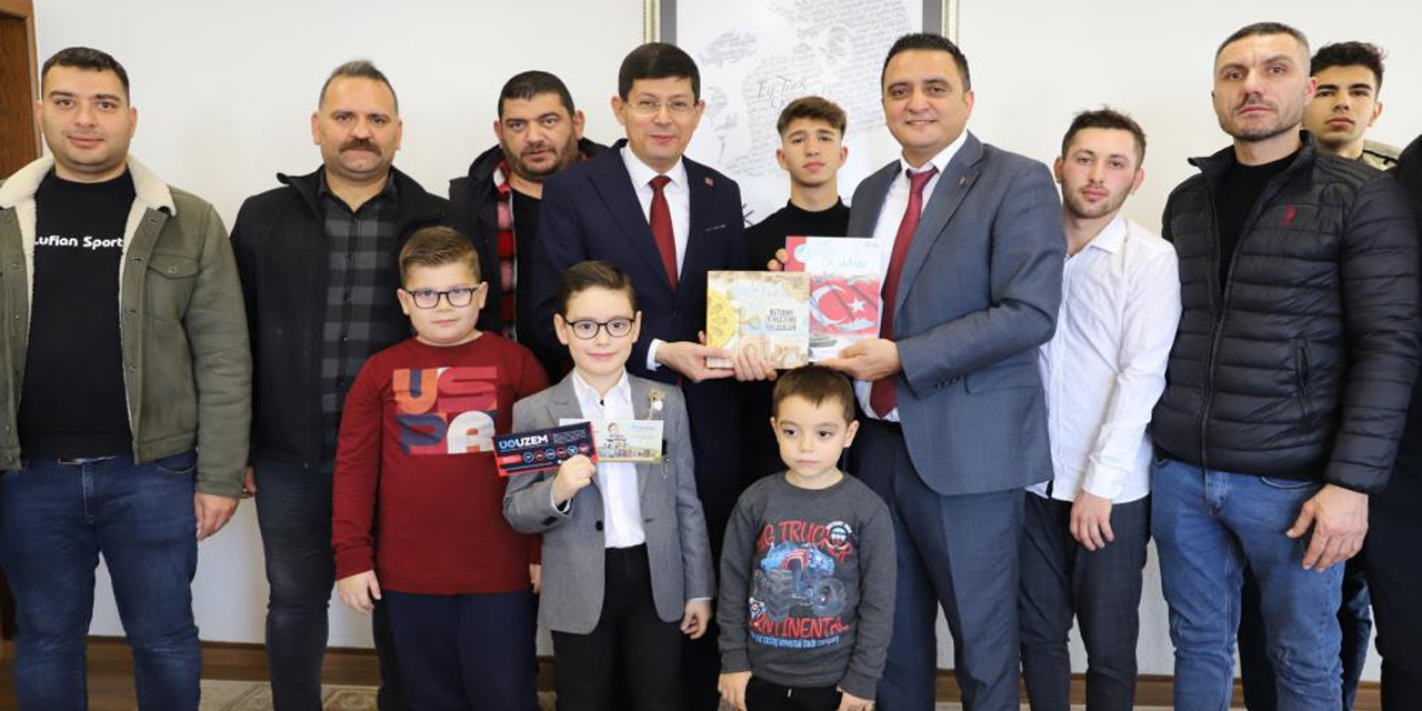 Başkan Özcan, Nazilli Ülkü Ocakları’nı ağırladı