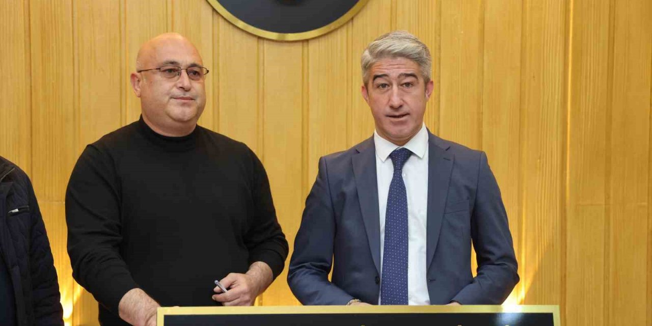 Marmaris’te kadrolu işçilere seyyanen zam yapıldı