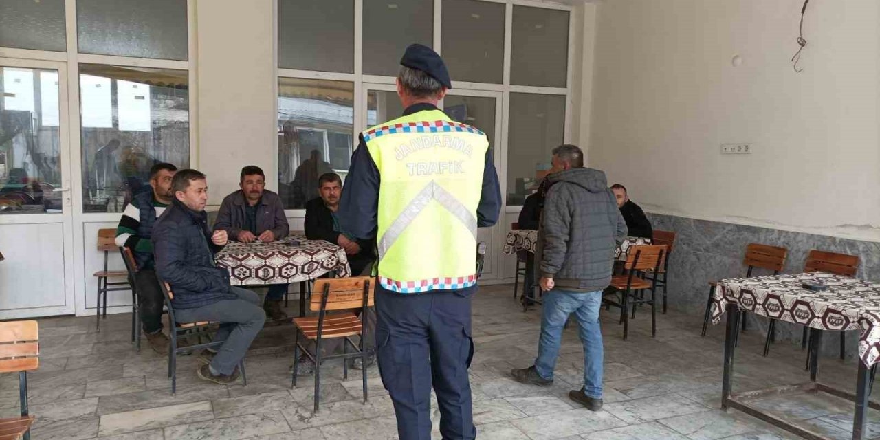 Jandarmadan, traktör sürücülerine eğitim