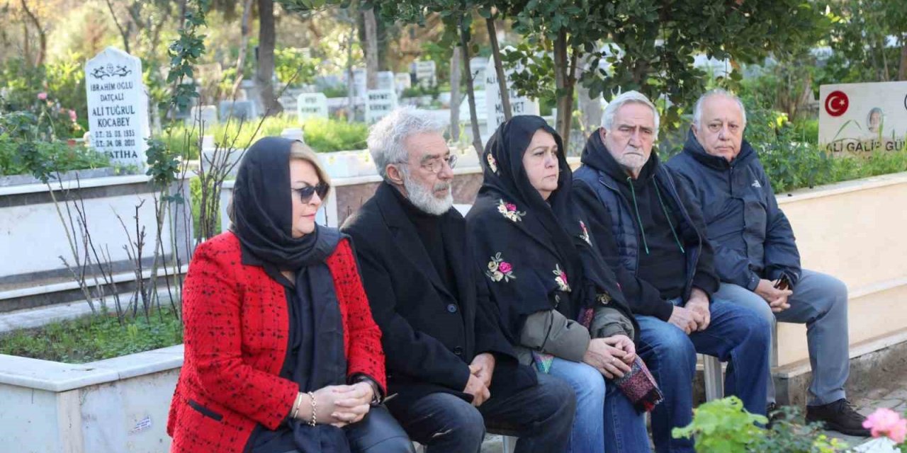 Fatma Girik, mezarı başında anıldı