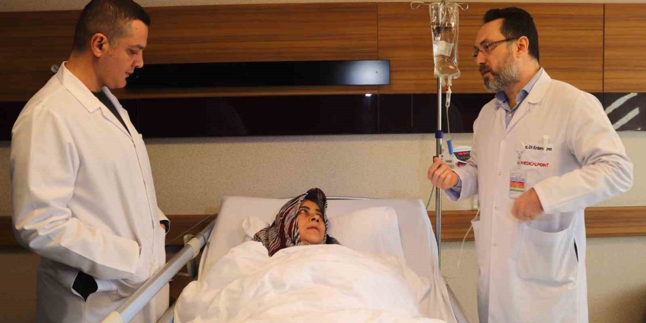 Burun deliklerinden girilerek yapılan beyin ameliyatıyla tümörden kurtuldu