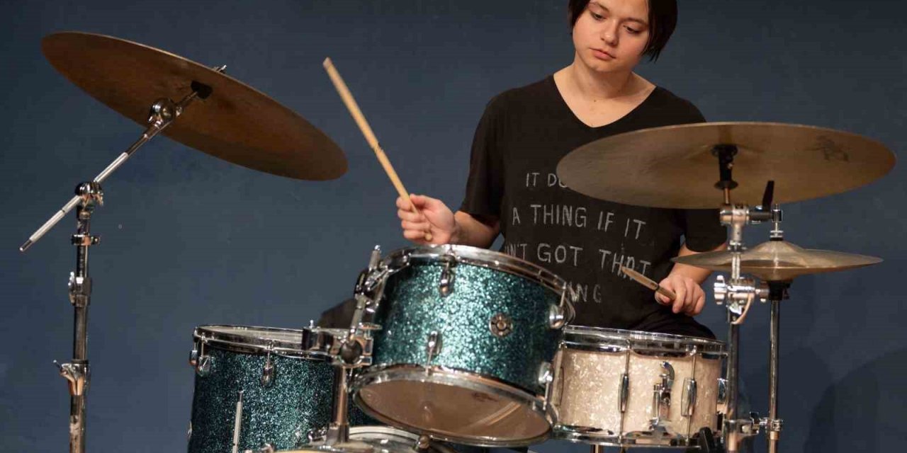 Bateri tutkusunun peşinden İzmir’e geldi