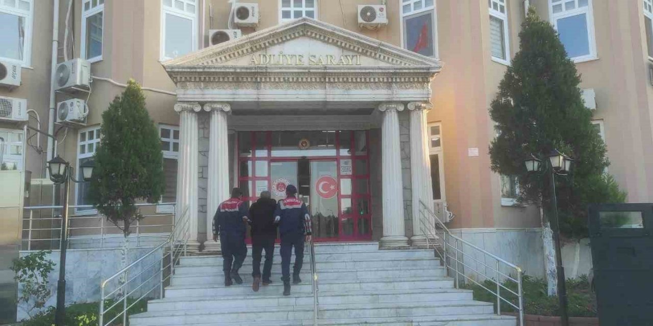 Çeşitli suçlardan aranan 7 şüpheli kıskıvrak yakalandı