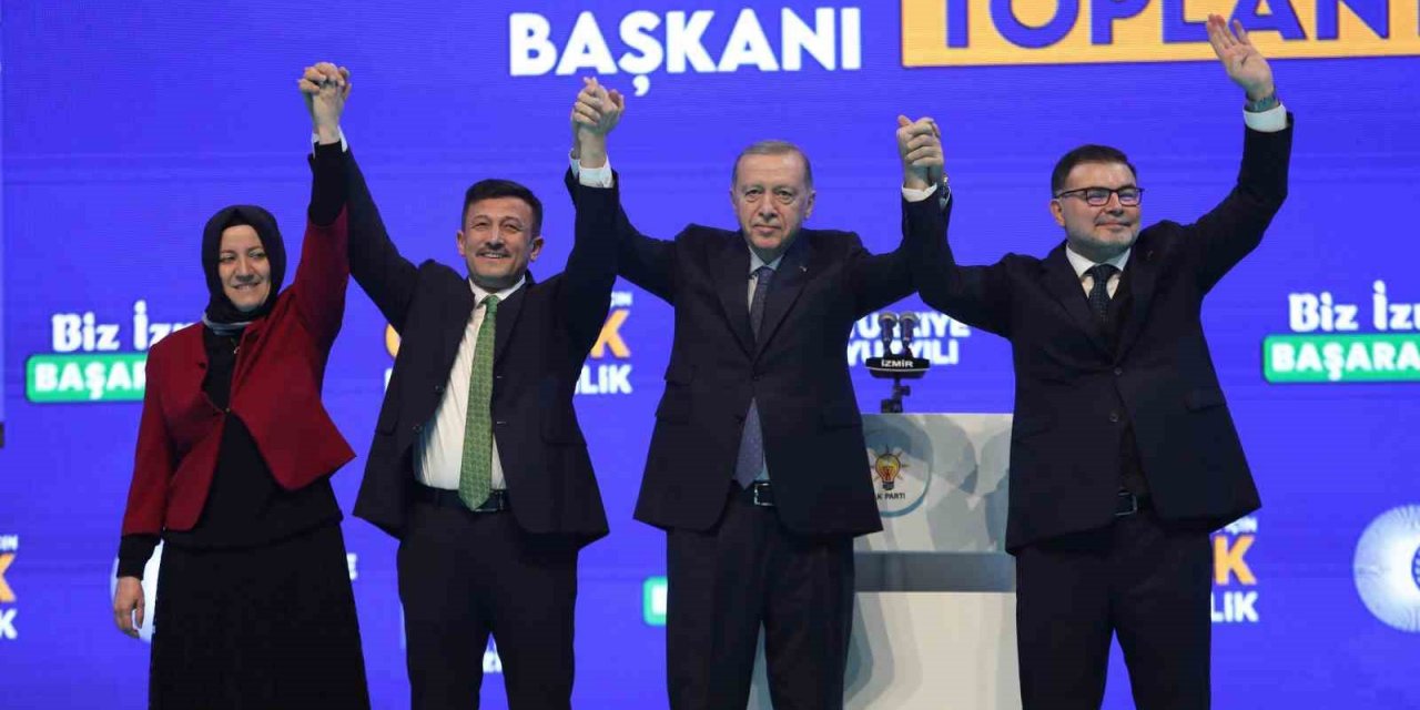 Cumhurbaşkanı Erdoğan İzmir ilçe belediye başkan adaylarını açıkladı