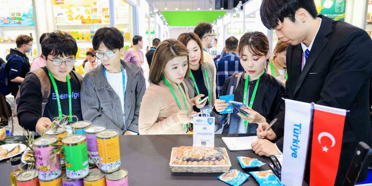 Egeli ihracatçılar Çin’de dijital pazaryeri kuracak