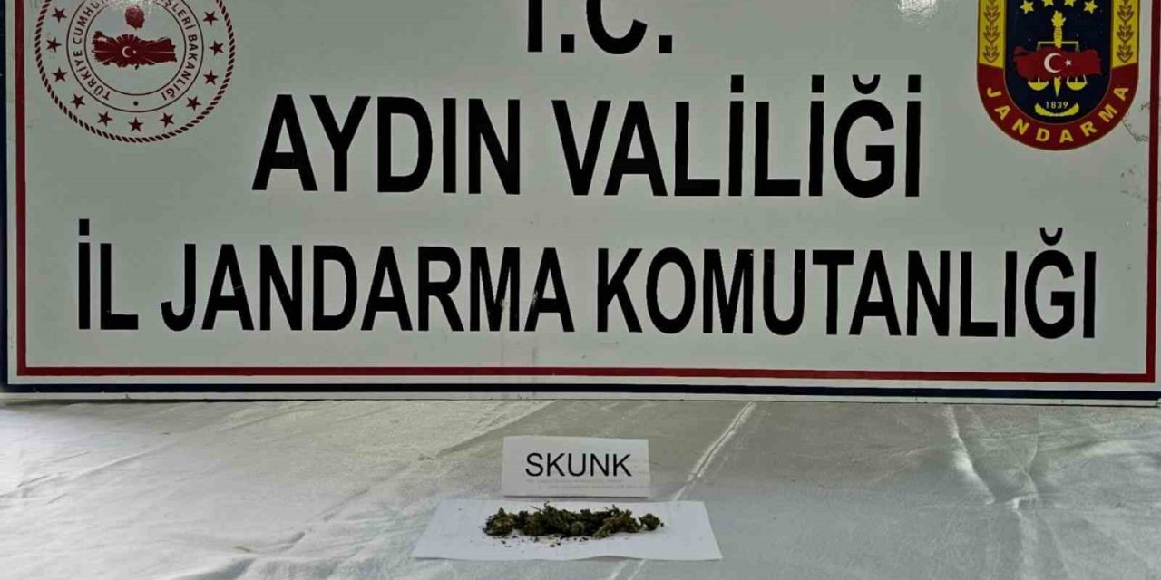 Jandarma uyuşturucuya geçit vermiyor