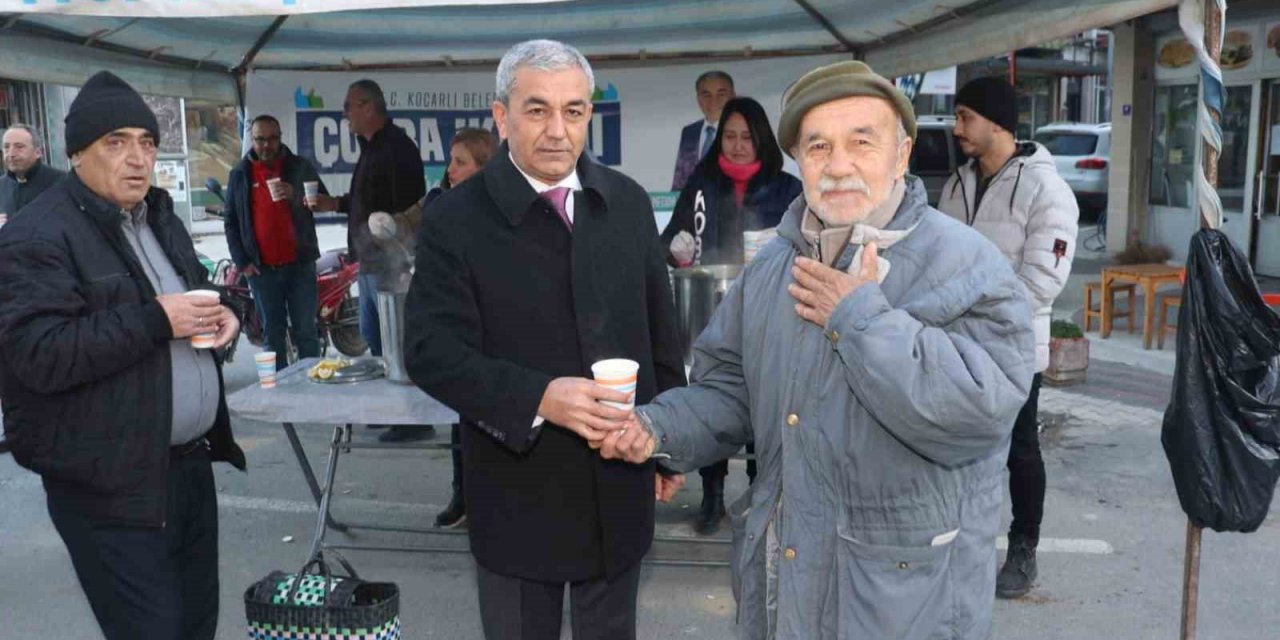 Koçarlı Belediyesi’nin çorba ikramı vatandaşları ısıttı