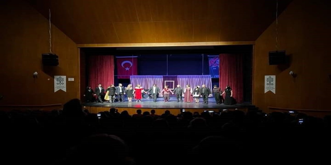 Alaturka Müzikali "Yine bir Gülnihal" Kuşadası’nda seyirciyle buluşacak