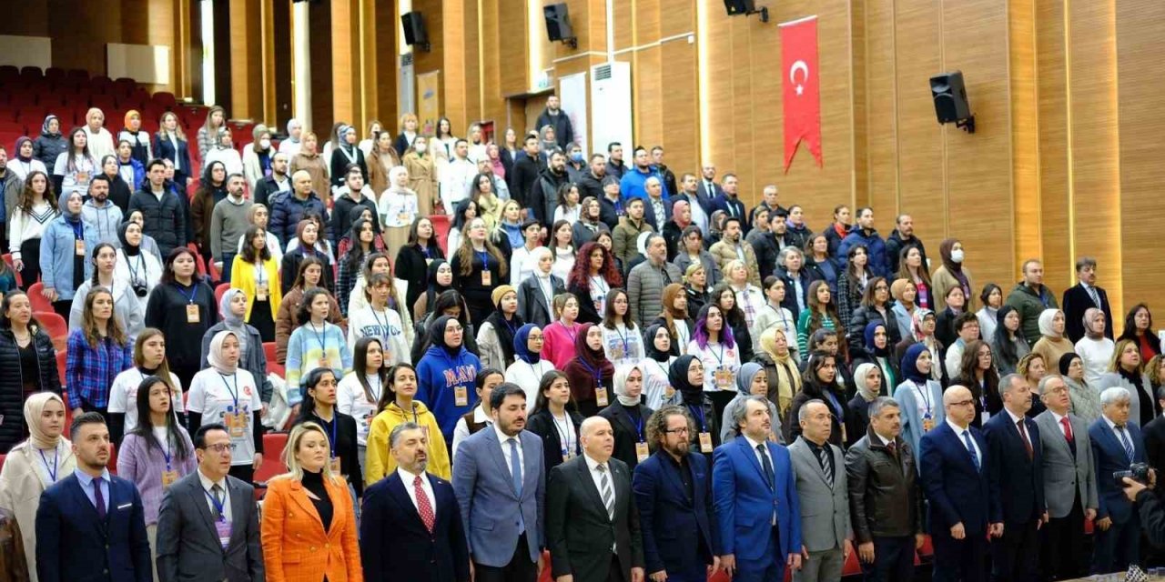 Yeni Medya ve İletişim Kampı Denizli’de başladı