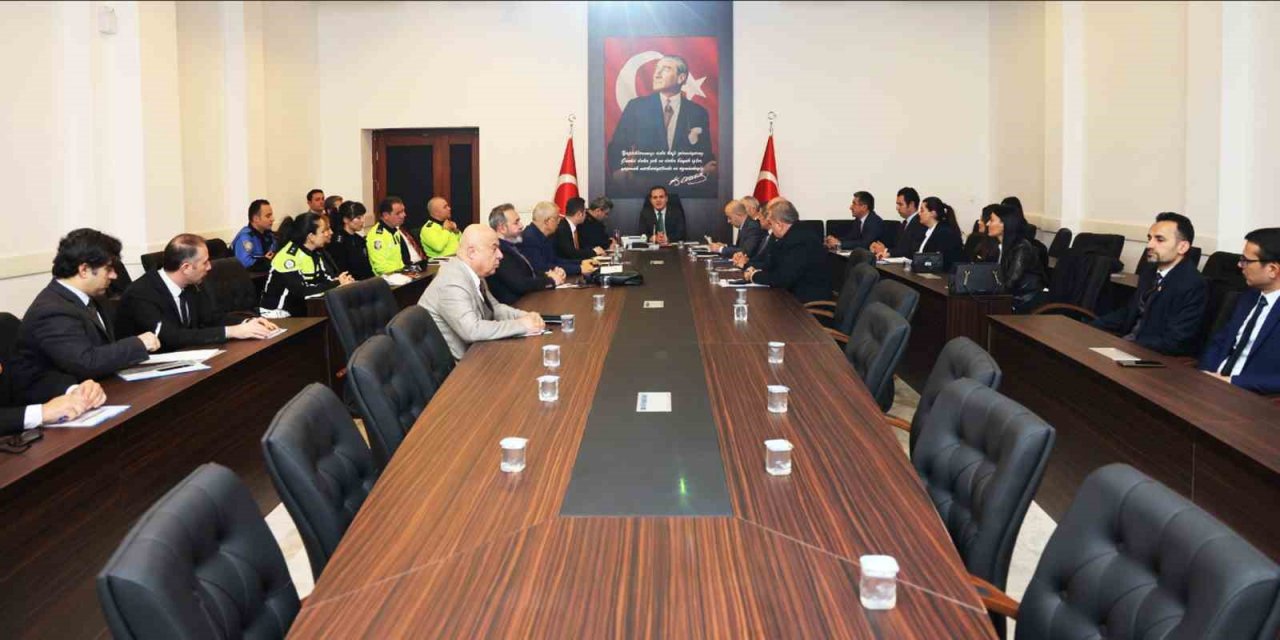 Muğla’da ikinci yarıyıl ‘Okul Güvenliği’ masaya yatırıldı