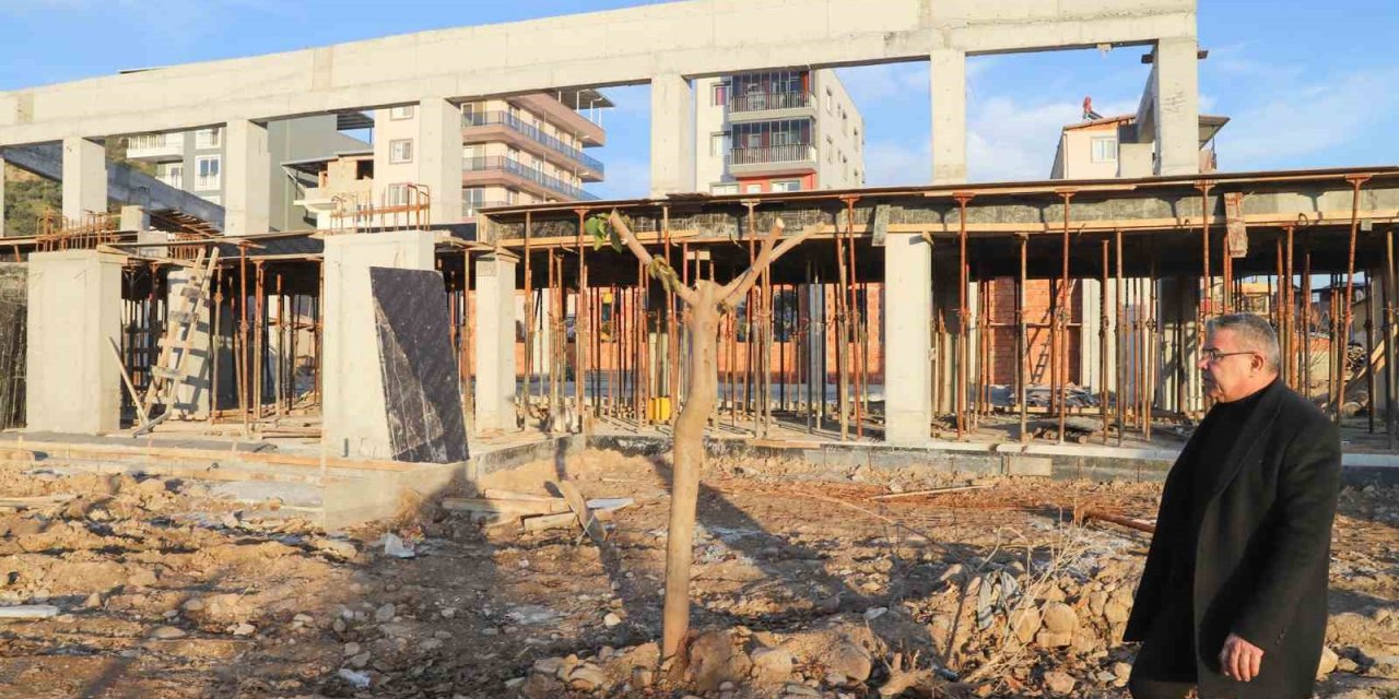 Köşk’teki yarı olimpik yüzme havuzunda çalışmalar hız kesmiyor