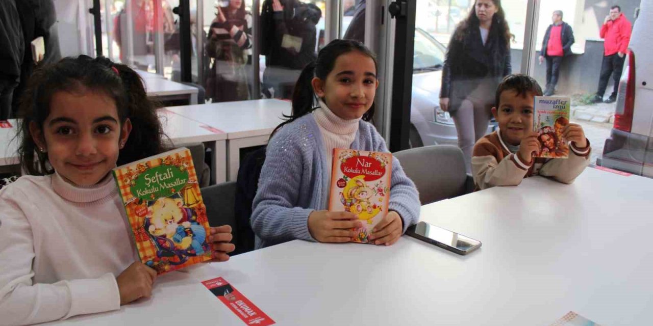 Efeler’den kitap bağışı çağrısı