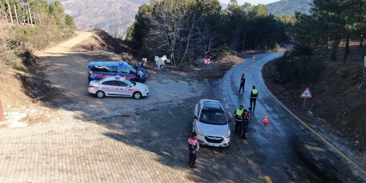 Jandarma’dan havadan trafik denetimi
