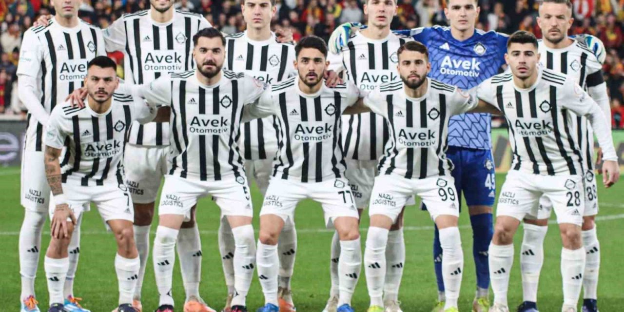 Altay, gol atmayı unuttu