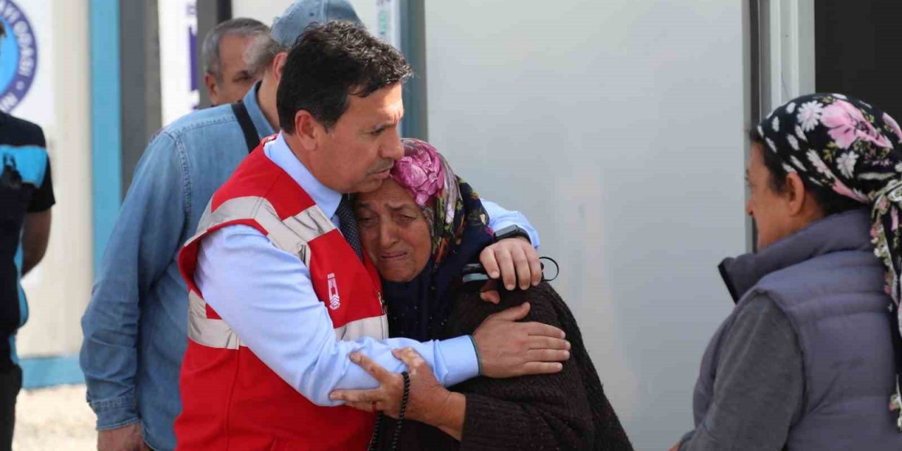 Başkan Aras, 6 Şubat depreminde hayatını kaybedenleri andı