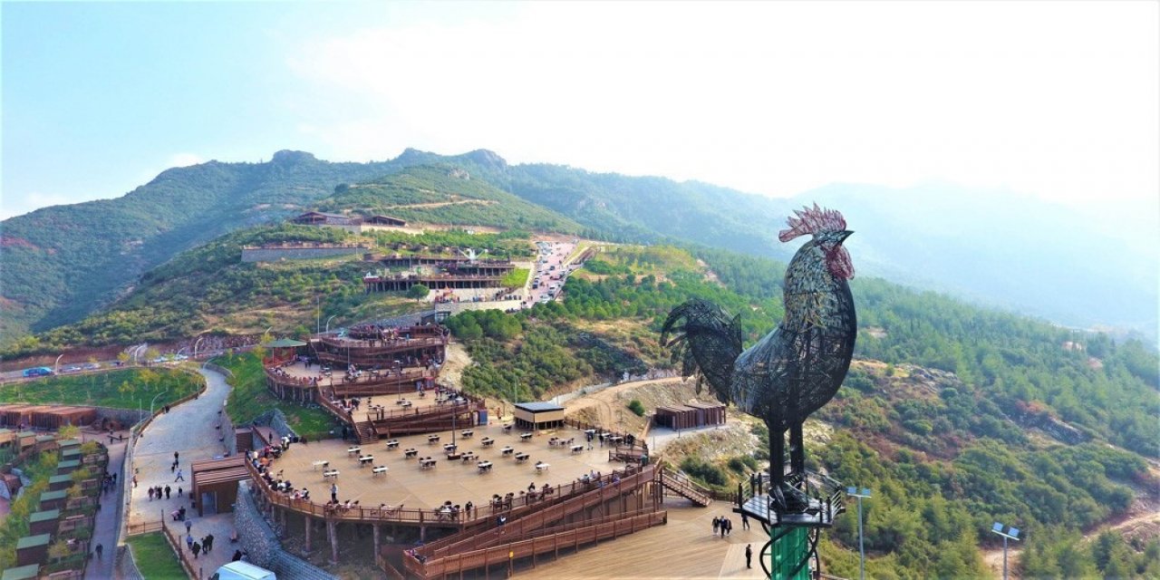 Denizli nüfusu 1 milyon 59 bin 82’ye yükseldi