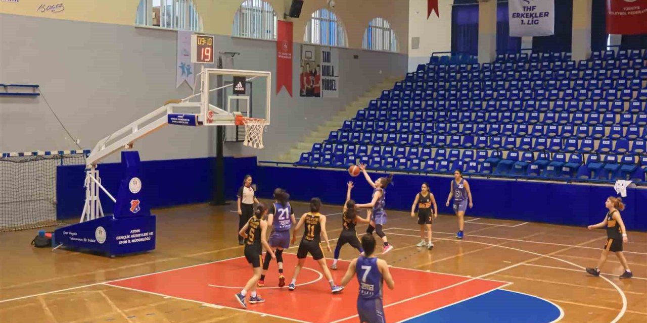 Aydın’da Okul Sporları Basketbol Yarı Final Müsabakaları başladı