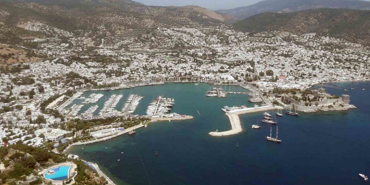 Türkiye’de yerleşik yabancı nüfus azalıyor