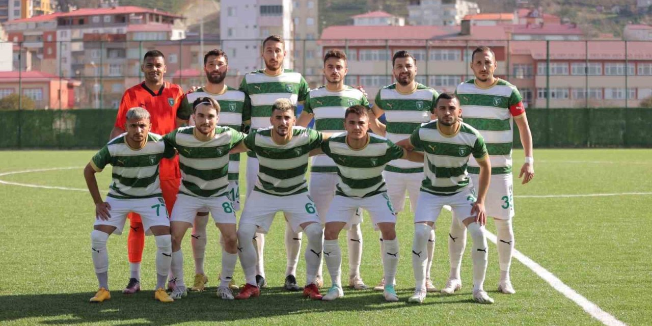 Efeler 09 SFK deplasmandan 3 puan ile dönüyor