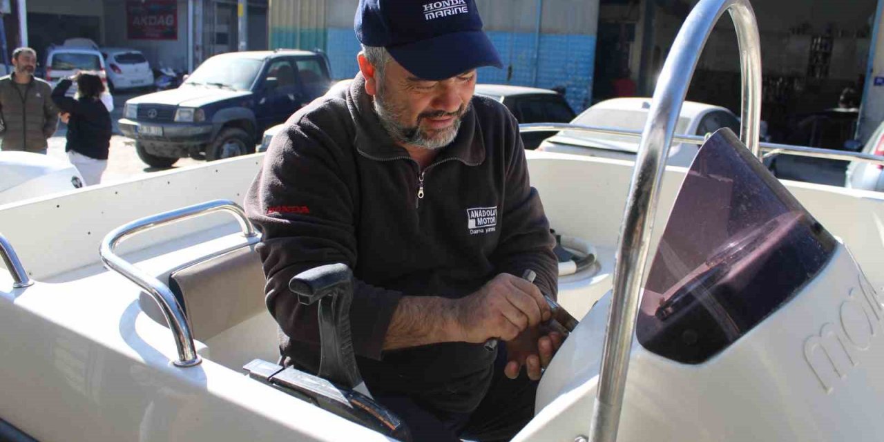 Balık tutkusu mesleğini değiştirdi