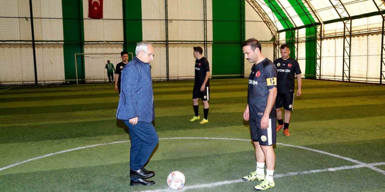 Muğla OBM tarafından düzenlenen halı saha turnuvası başladı