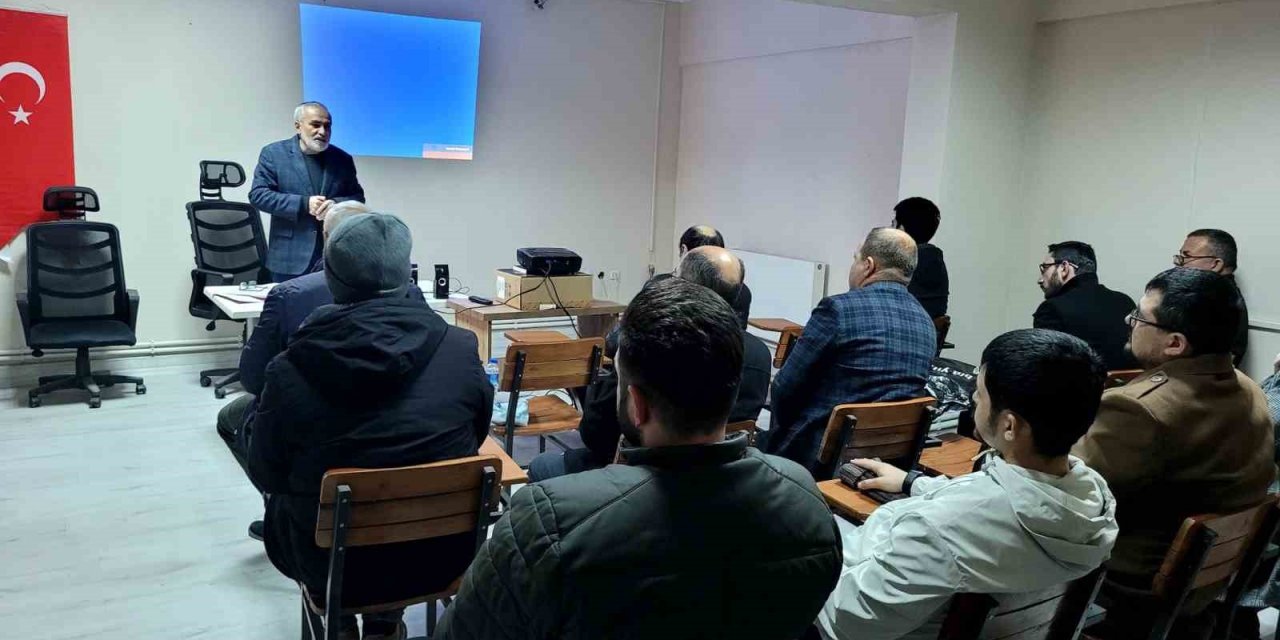 Bozdoğan’da din görevlileri kursta buluştu