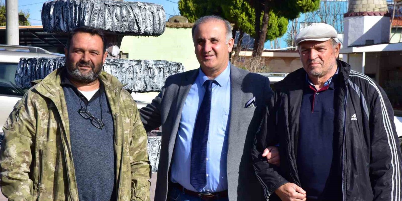 Başkan Kaya Acarlar Mahallesi’ndeki çalışmalarını sürdürüyor