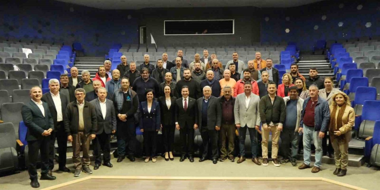 Seçim öncesi son toplantı yapıldı