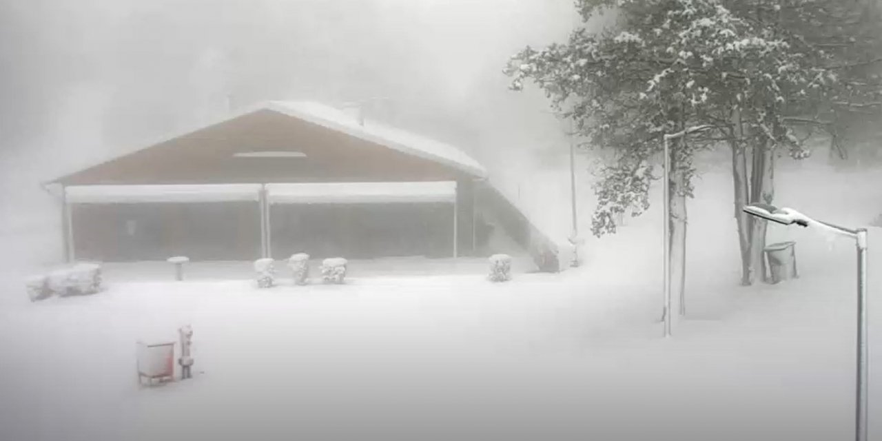 Denizli’nin yüksek kesimlerinde kar yağışı etkili oldu