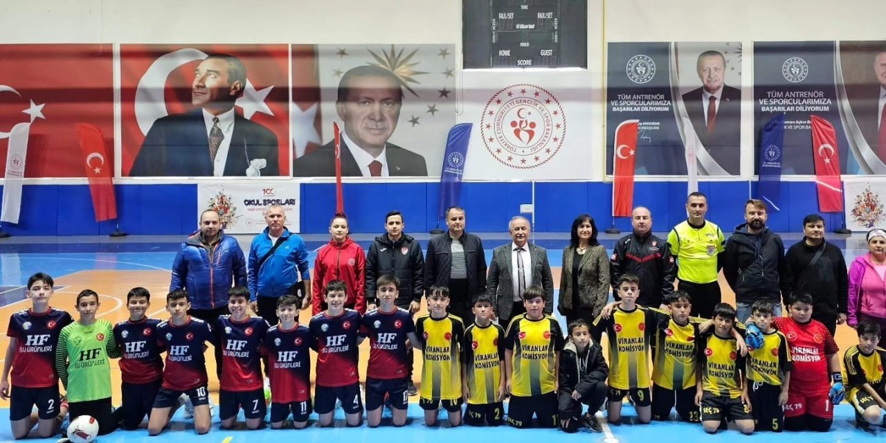 Seydikemer’de futsal şampiyonası