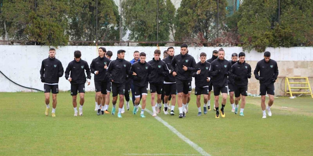 Denizlispor’da boykot sona erdi
