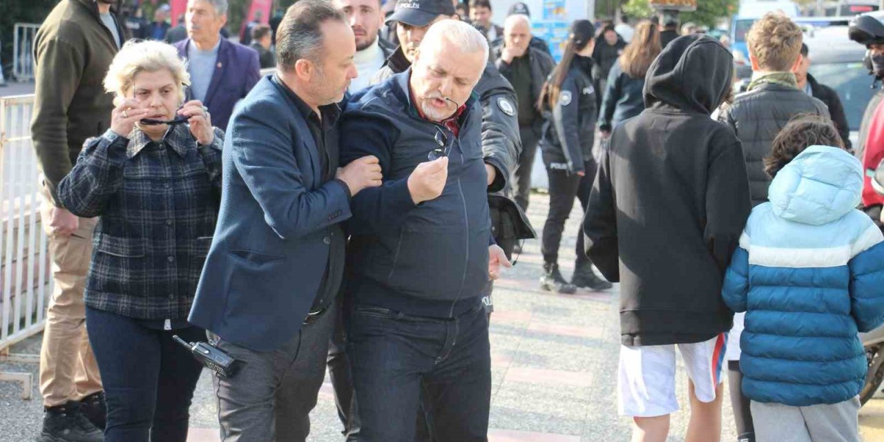 İYİ Parti’nin aday tanıtım toplantısı öncesinde gerginlik