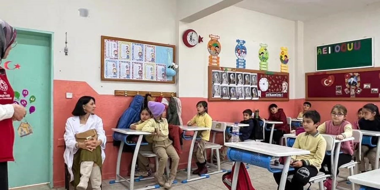 Seydikemer’de okullarda sağlıklı beslenme eğitimi verildi