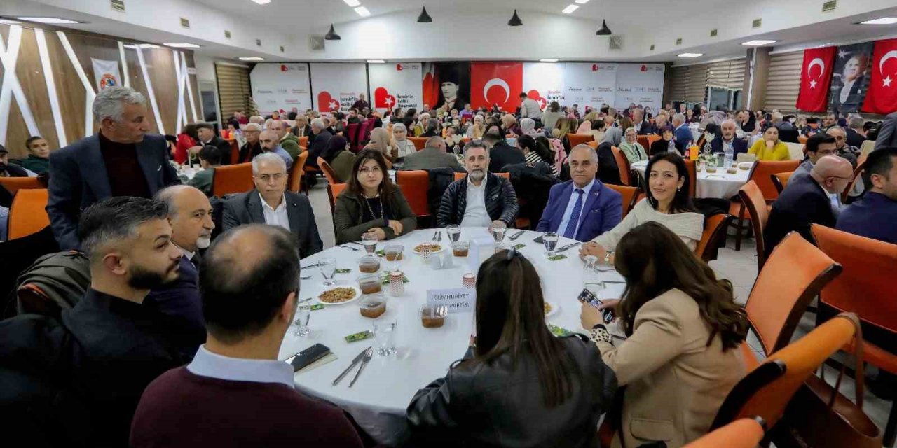 Başkan Sandal: "Kimseyi ötekileştirmeden, ayrıştırmadan eşit hizmet götürdük"