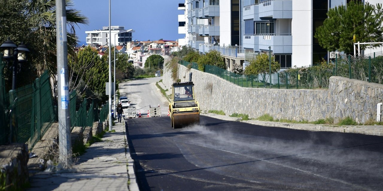 Kadınlar Denizi Mahallesi’nde asfalt çalışması başladı