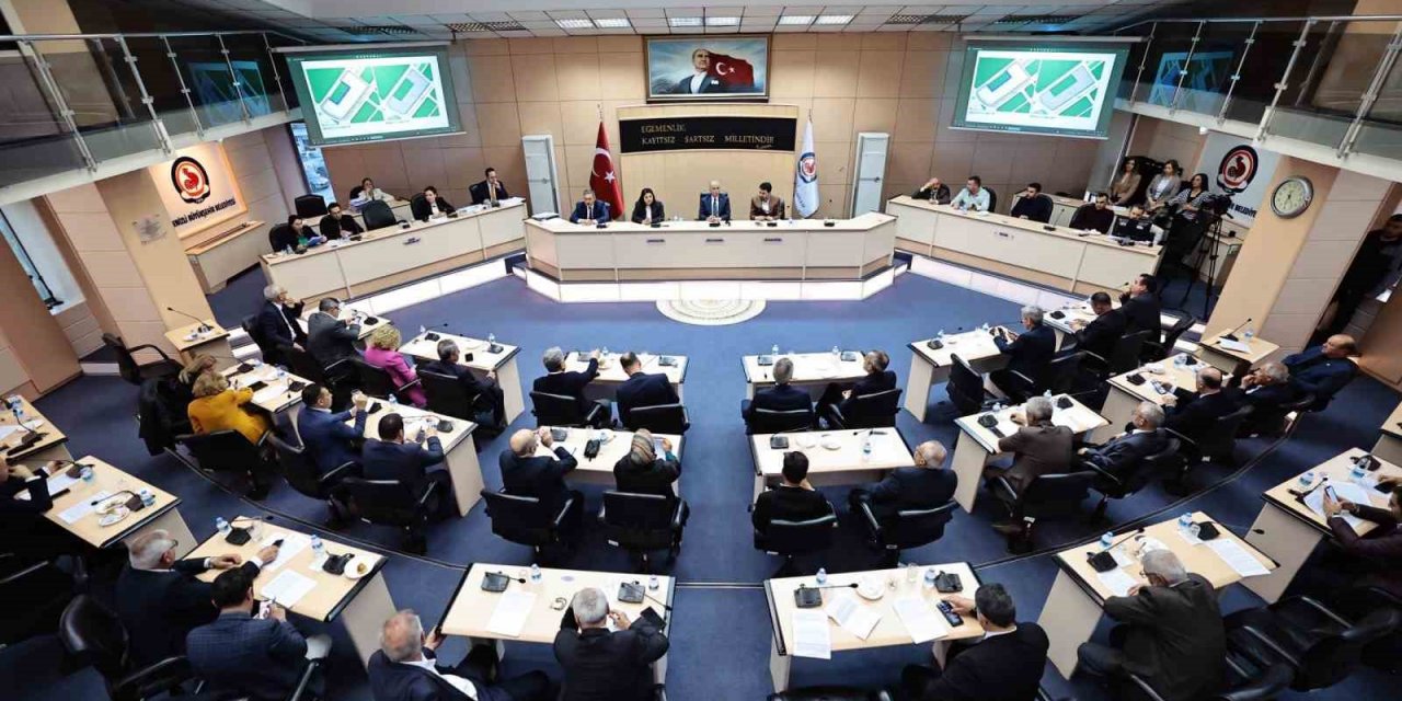 Büyükşehir Meclisi 5 yılda 3 bin 986 karara imza attı