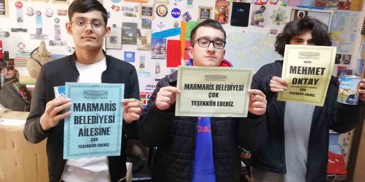 Başkan Oktay, Urfalı öğrencilerin isteğini kırmadı