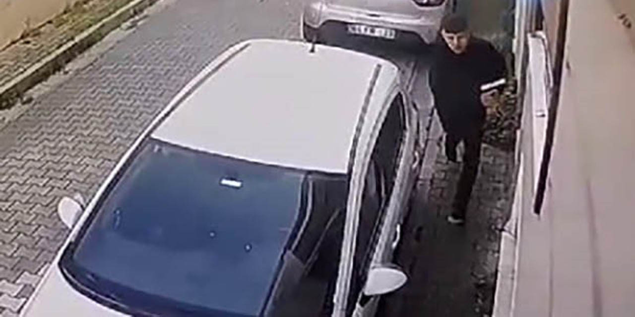 Zile basıp saklandı, kapıyı açan dedesini vurdu
