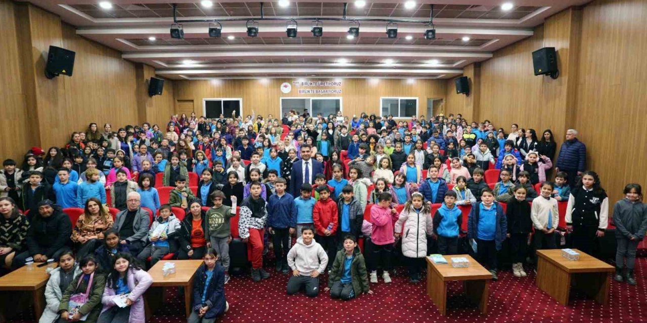 3 bin su gönüllüsü